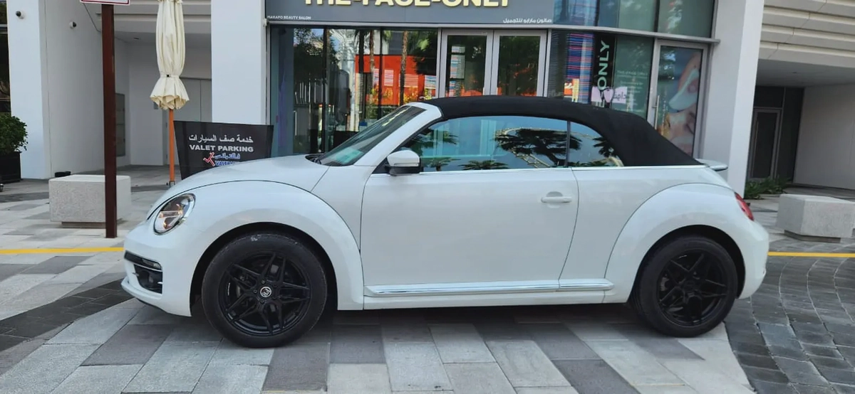 2019 Volkswagen Beetle -2.0L-4 Cyl-Excellent Condition-9-9