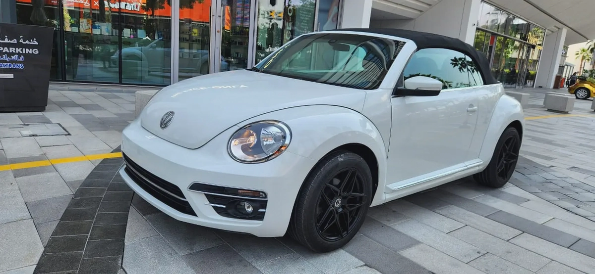 2019 Volkswagen Beetle -2.0L-4 Cyl-Excellent Condition-1-1