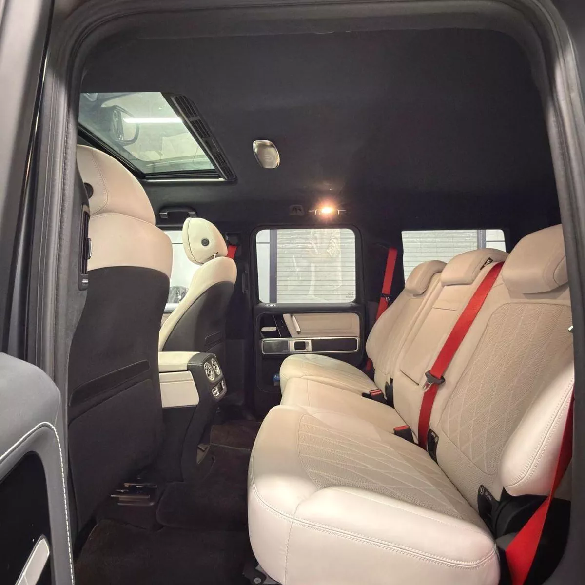 Mercedes Benz G63 AMG STANDARD | Japanese Specs-18-0
