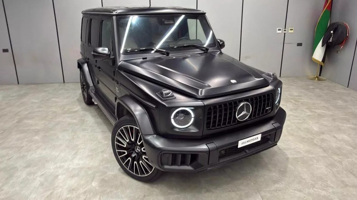 Mercedes Benz G63 AMG STANDARD | Japanese Specs-3-0