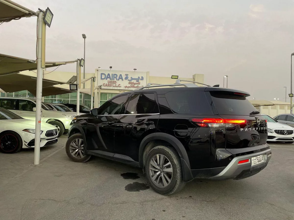For sale ⁦Nissan Pathfinder V, 3.5 l, 2022⁩ in UAE, Sharjah-7-7