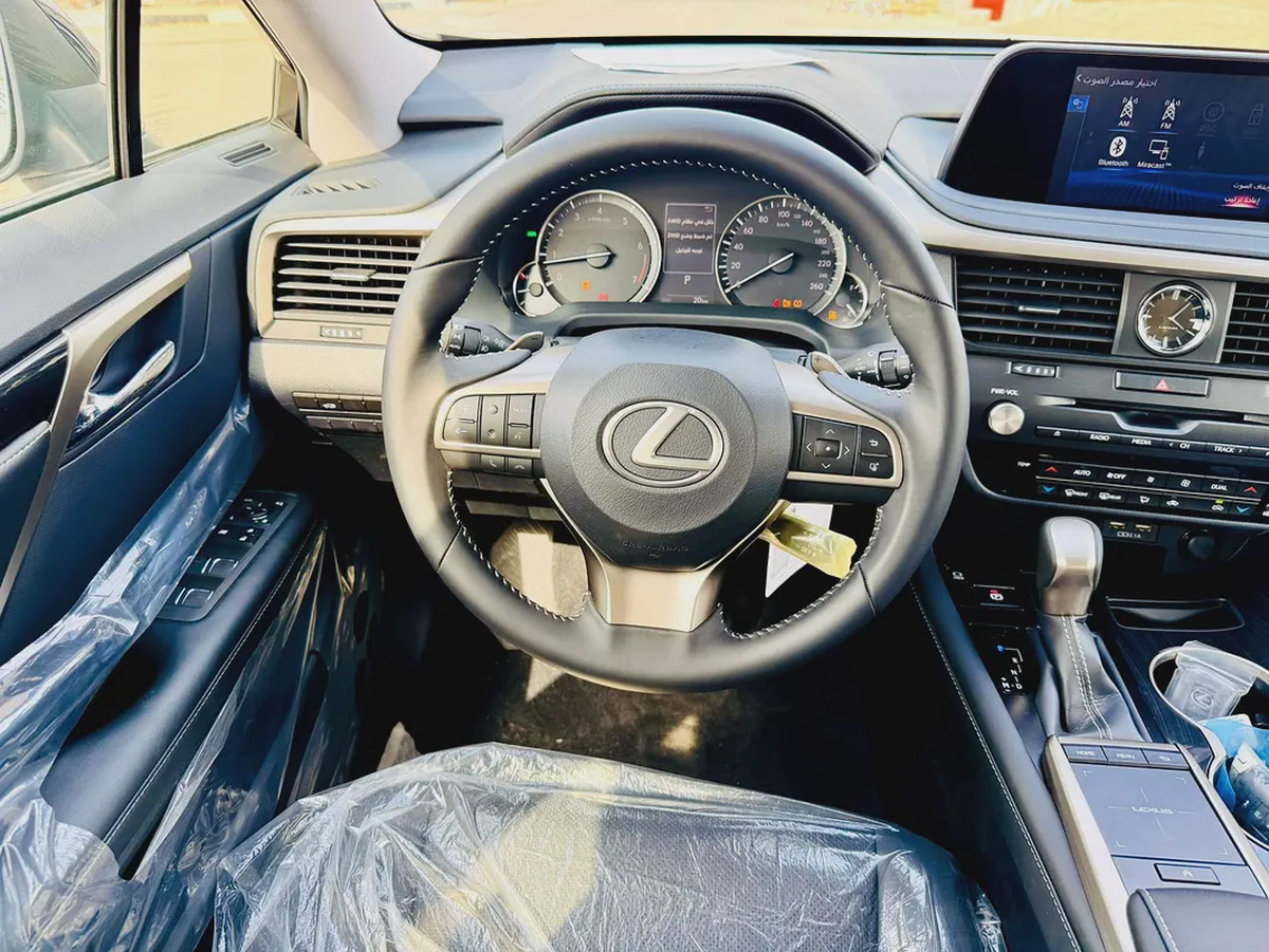 Lexus RX350 3.5L Model 2022 GCC SPECS Brand New 0KM-13-13