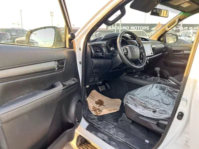 Toyota Hilux ADVENTURE EXPORT ONLY - HILUX 4.0L (WITH AIR COMPRESSOR)-10