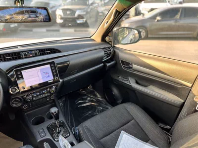 Toyota Hilux ADVENTURE EXPORT ONLY - HILUX 4.0L (WITH AIR COMPRESSOR)-12