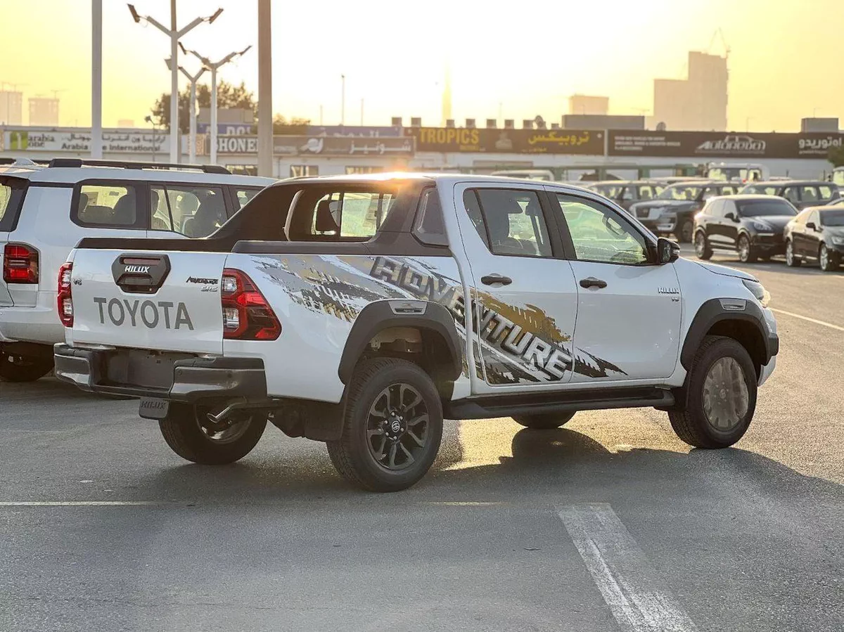 Toyota Hilux ADVENTURE EXPORT ONLY - HILUX 4.0L (WITH AIR COMPRESSOR)-6-0