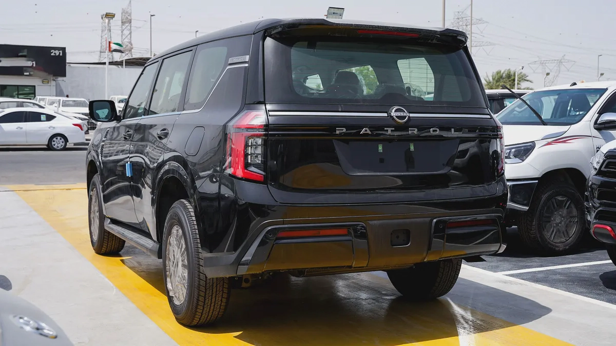 2026 Nissan Patrol XE 3.8L V6 GCC Specs - Brand New-3-3