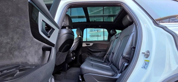 2018 Audi Q7 luxury-Full option-Excellent Condition-Bank Finance Available-1 Free Service