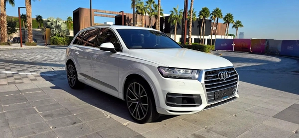 2018 Audi Q7 luxury-Full option-Excellent Condition-Bank Finance Available-1 Free Service