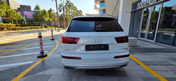 2018 Audi Q7 luxury-Full option-Excellent Condition-Bank Finance Available-1 Free Service