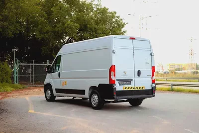 Peugeot Boxer Delivery Van | GCC Specs | Ref#P73191-3