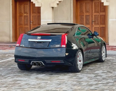 كاديلاك CTS V خليجي موديل 2013 فل اوبشن-5