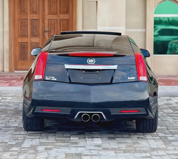 كاديلاك CTS V خليجي موديل 2013 فل اوبشن