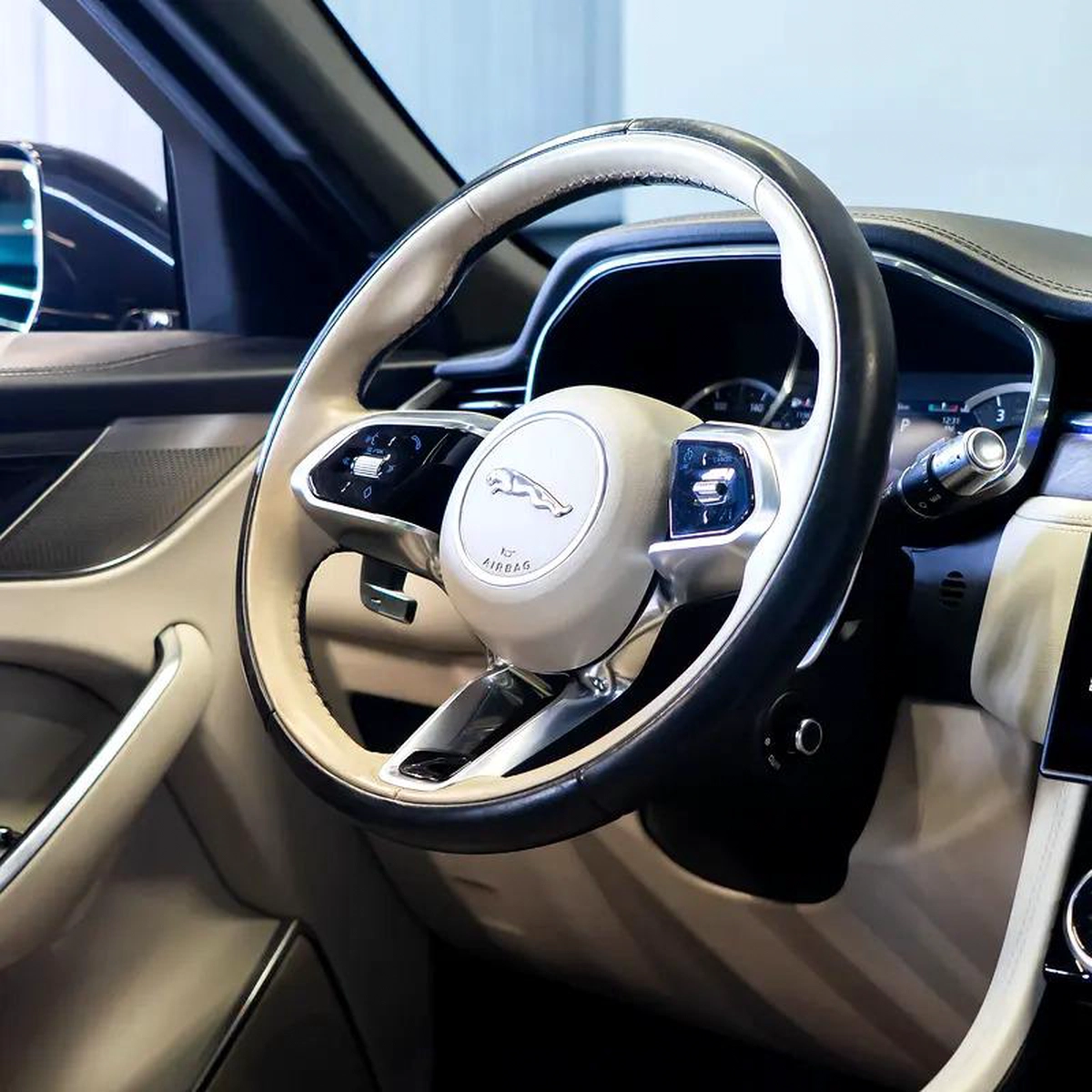 AED 2,107 p.m • 0% Downpayment • Jaguar F-Pace P250 S • 1 Year Warranty-10-10