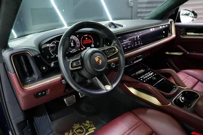 Porsche Cayenne GTS Coupe 2025-4