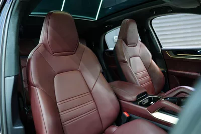Porsche Cayenne GTS Coupe 2025-8