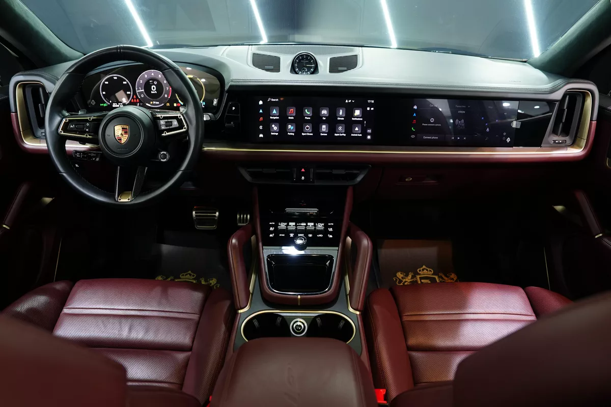 Porsche Cayenne GTS Coupe 2025-6-6