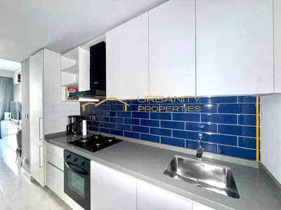 Fully Furnished Studio | Canal View | Ready to Move In | High Floor | Prime Business Bay Location-4