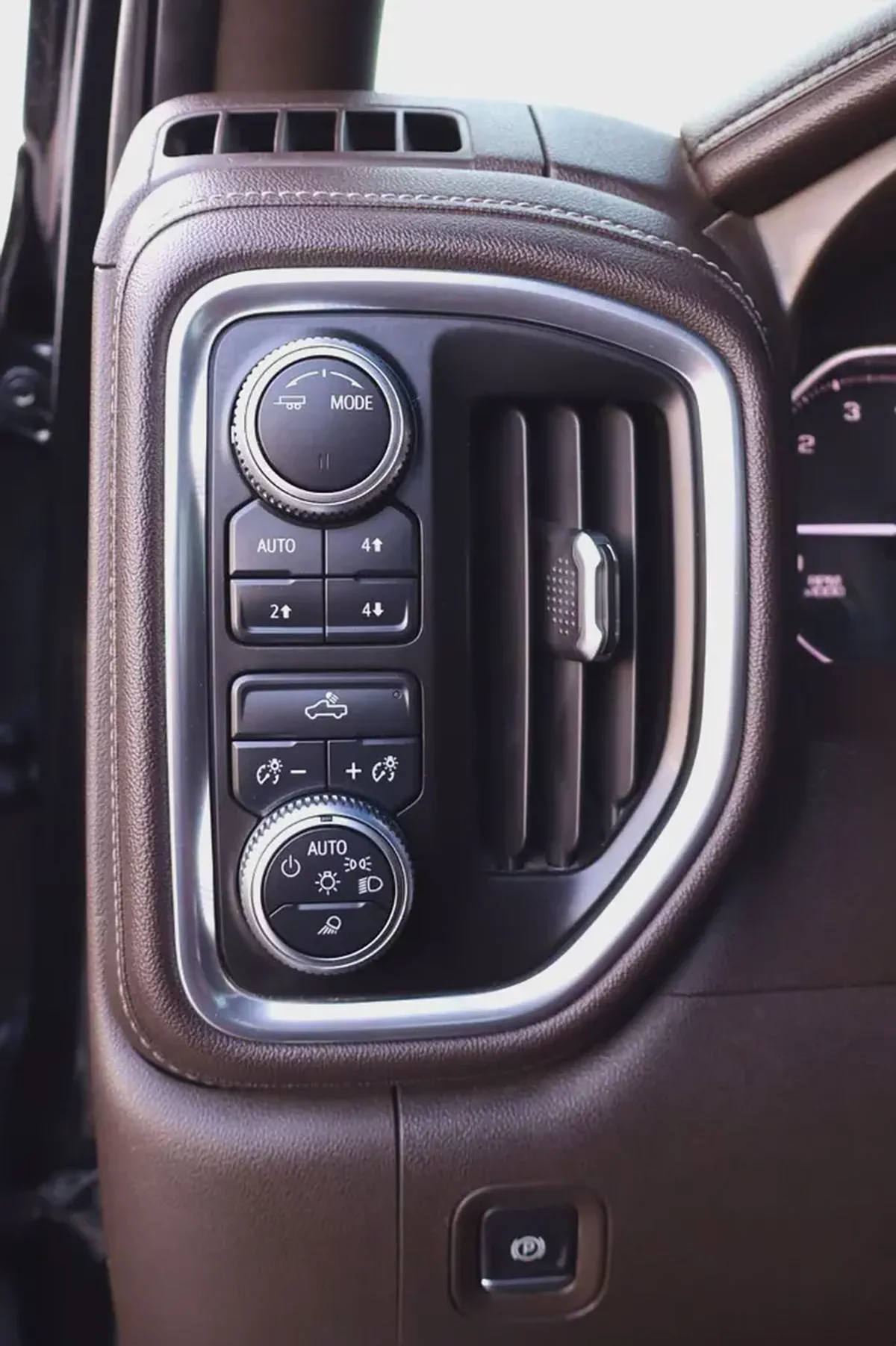 GMC Sierra 1500 SLE 2021 | GCC Specs | Pristine Condition-6-6