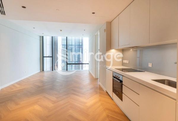 Elegant 1BR | Partial Sea View | Prime Area