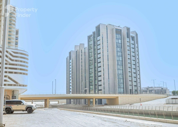 Elegant 1BR | Partial Sea View | Prime Area
