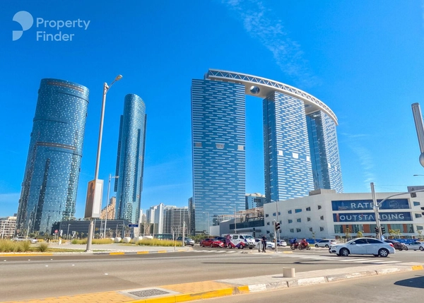 Elegant 1BR | Partial Sea View | Prime Area