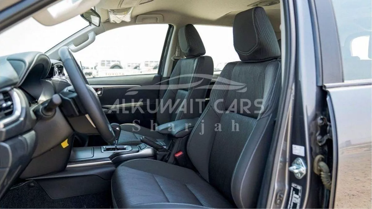 Toyota Fortuner GX2 Toyota Fortuner 2.4L Diesel AT 4X4 MY2024-15-0