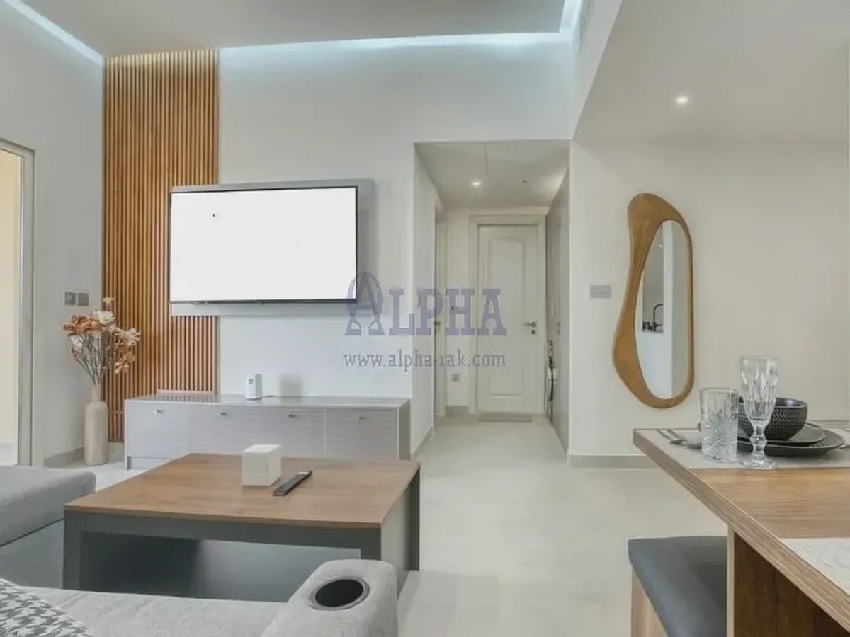 Upgraded|Full Seaview| High Floor-1-1