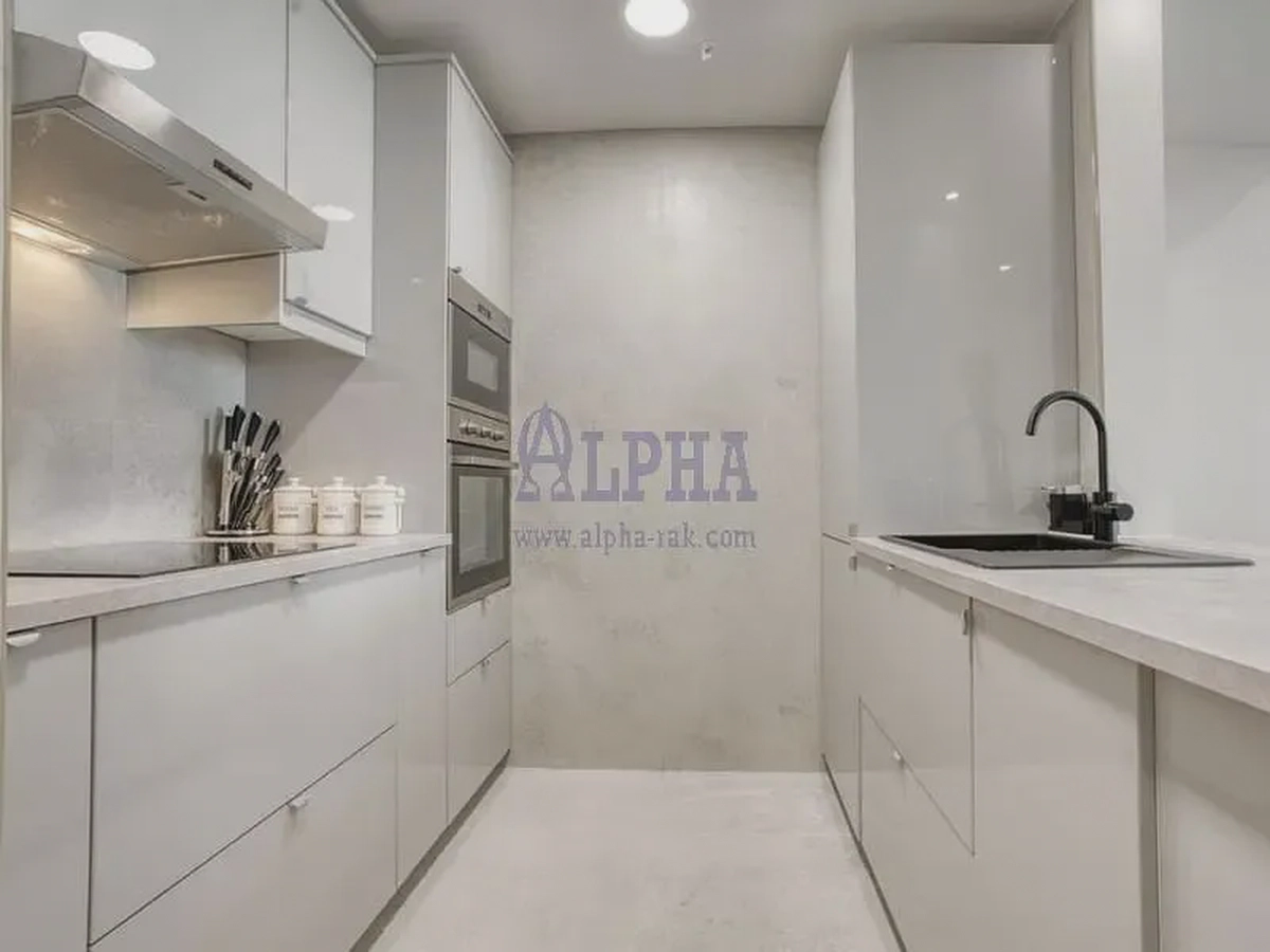 Upgraded|Full Seaview| High Floor-4-4