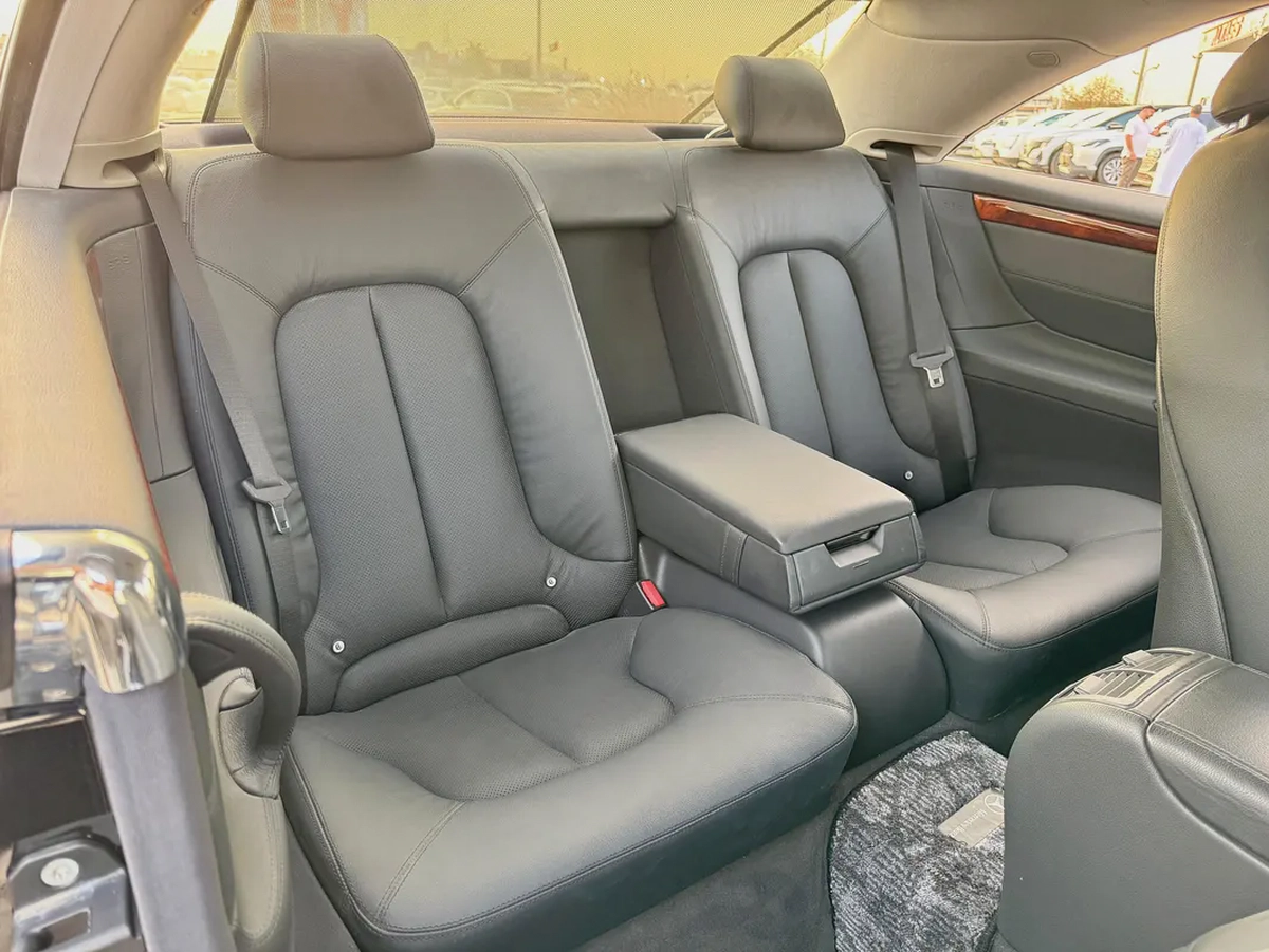 Mercedes-Benz CL 500, 2004, AUCTION GRADE 4/B Japanese Specs-13-13