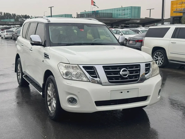 Nissan Patrol LE 2012 - GCC Specs - Well Maintained