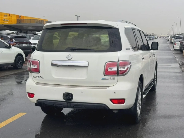 Nissan Patrol LE 2012 - GCC Specs - Well Maintained