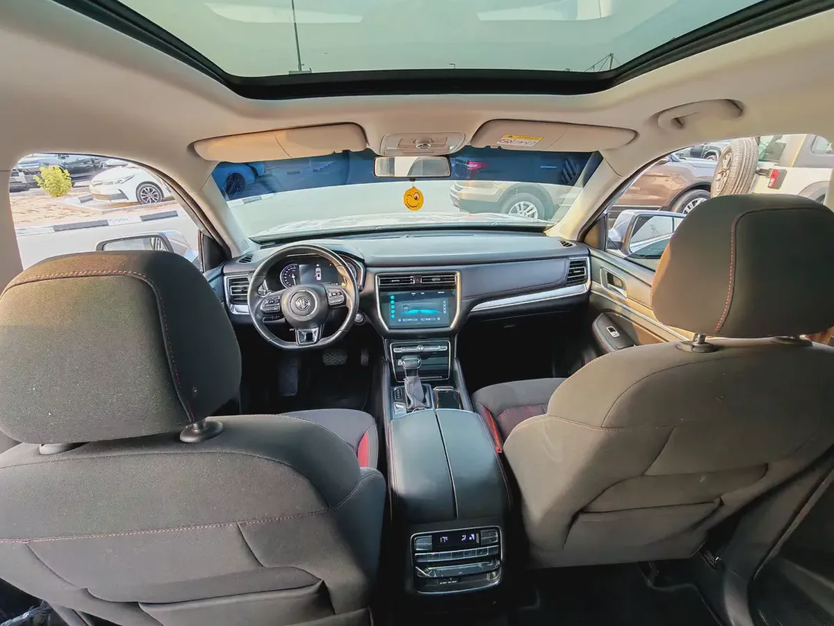 !! 2024!! MG RX8 Comfort | GCC Specs | 43000 kms only-12-12