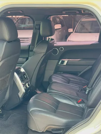 Land Rover Range Rover Sport HSE 2017 GCC Specs-12