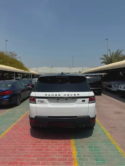 Land Rover Range Rover Sport HSE 2017 GCC Specs-6