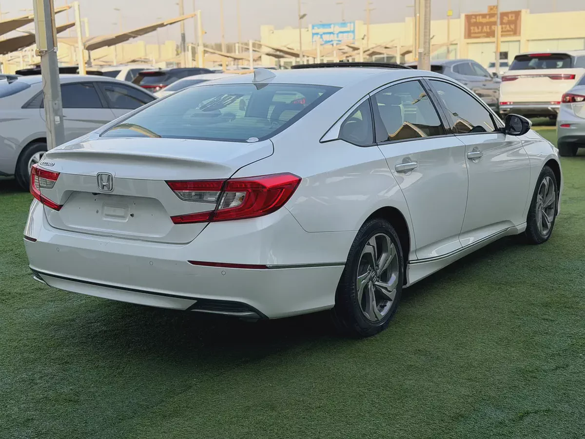 Honda Accord -EX-L—2019– GCC—Low Mileage —FREE ACCIDENT—EXCELLENT CONDITION-4-4
