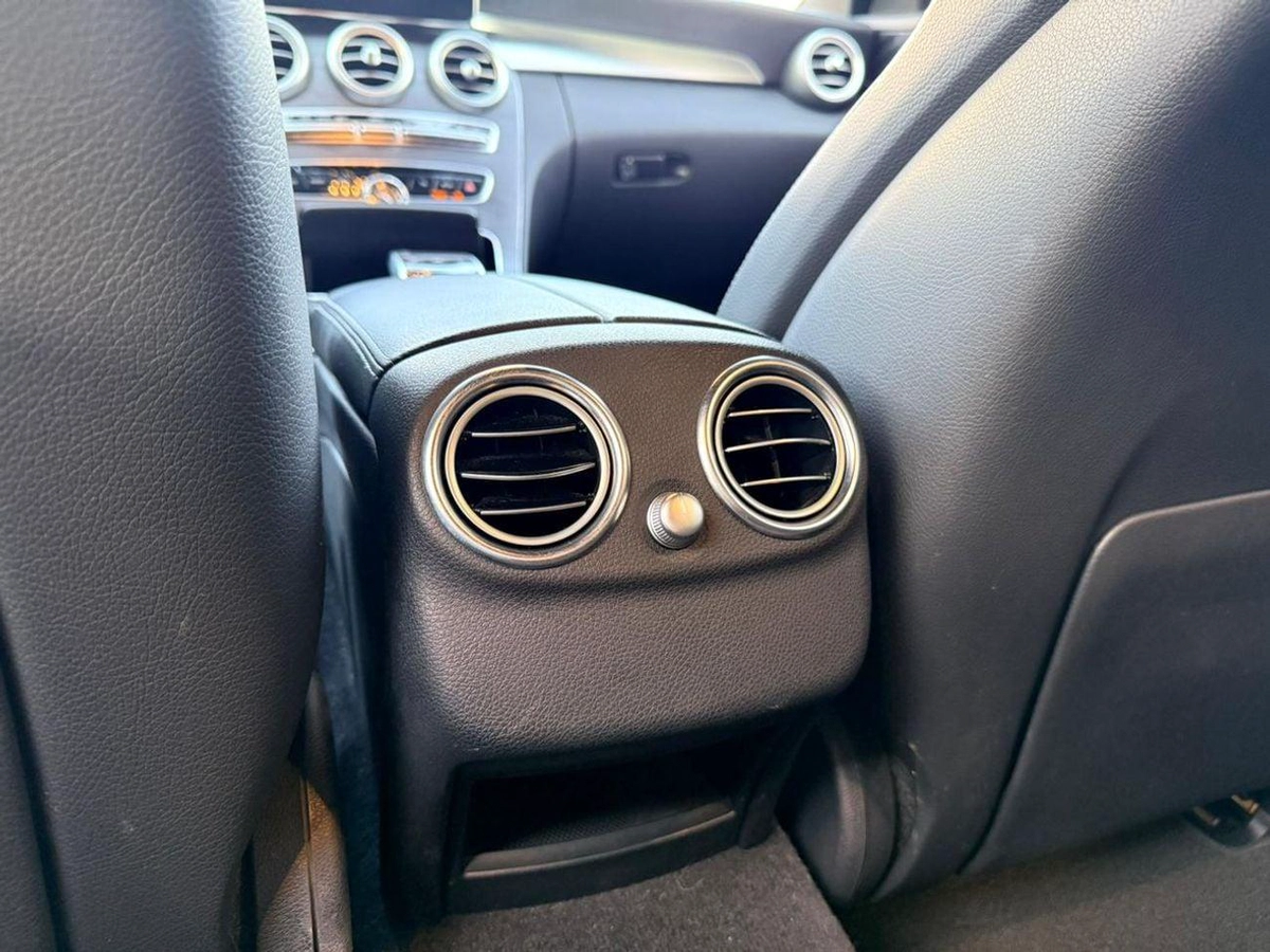 Mercedes Benz C200-12-0