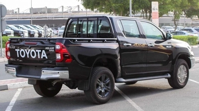 Toyota Hilux TOYOTA 2.4L D DC 4WD AT Full option-12