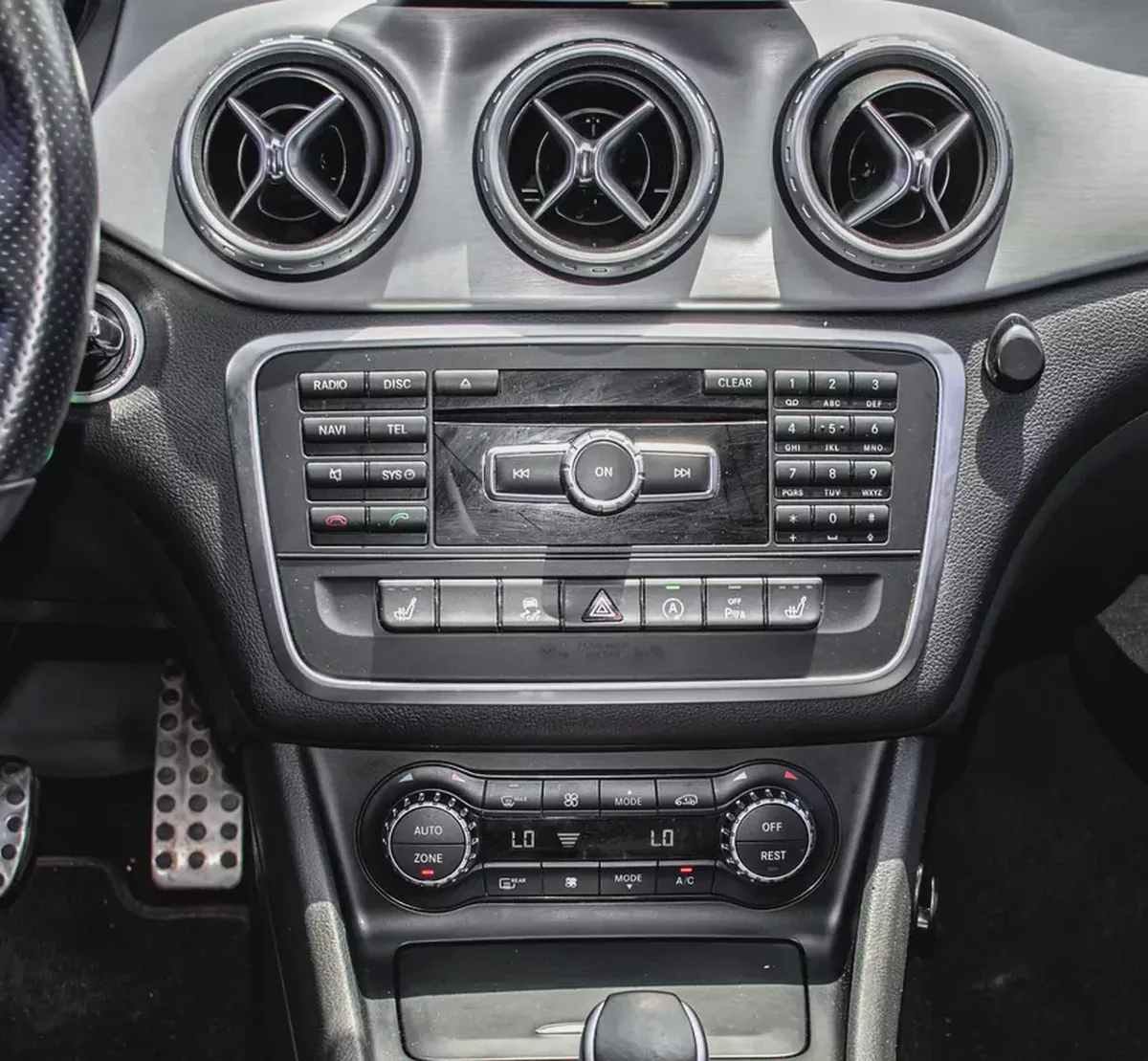 Mercedes-Benz GLA 45 AMG 4MATIC – 2015-8-8