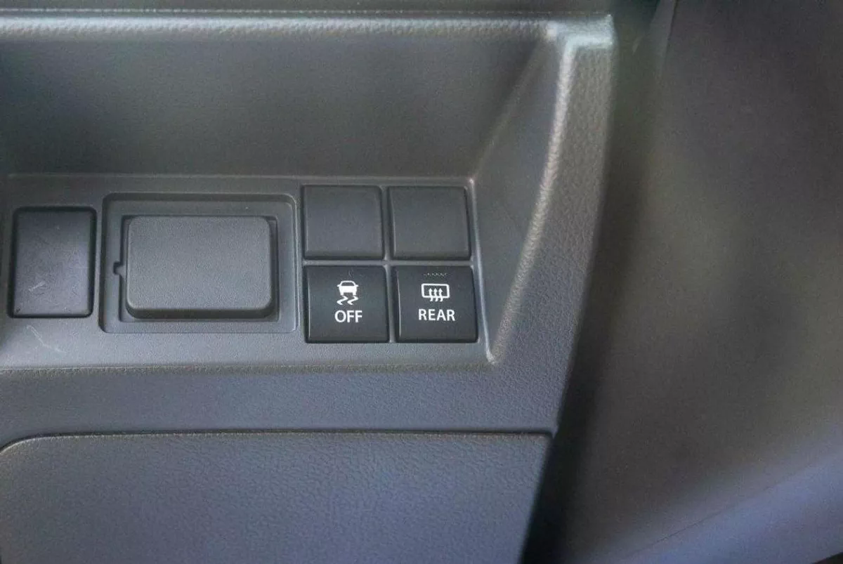 Suzuki Alto suzuki alto-12-0
