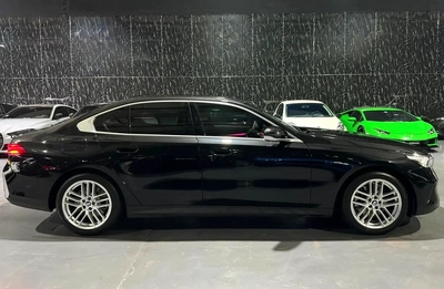 Exclusive offer | LOW Mileage | GCC | Luxury Sedan | AGMC Warranty 2028 | AGMC Service 2028-5