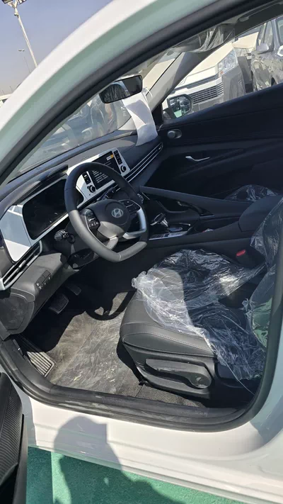 New 2026 Hyundai Elantra – New Design-1
