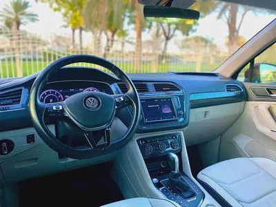 2017  TIGUAN R-LINE  Volkswagen Tiguan R-Line | GCC Specs | ACCIDNT free | top of the range-13