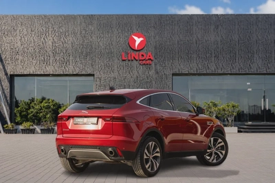 Jaguar E-Pace 2021-8
