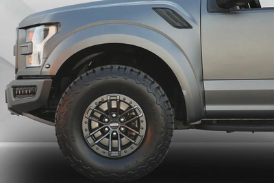 FORD RAPTOR F150 - 2019 - GCC - FULLY LOADED -GREY MATTE - AMAZING CONDITION-6