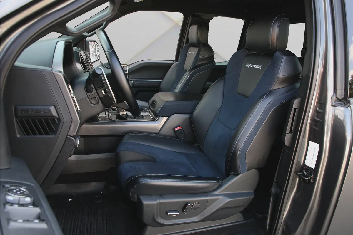 FORD RAPTOR F150 - 2019 - GCC - FULLY LOADED -GREY MATTE - AMAZING CONDITION-8-8