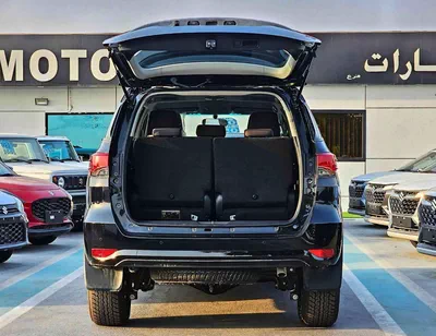 Toyota Fortuner VXR 4.0L V6 PETROL / AUTO AC / DIFF LOCK / DVD CAMERA (CODE # F6S)-5