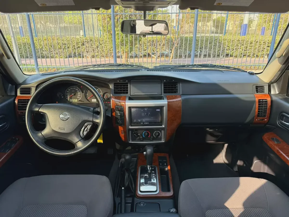 2018-Nissan Patrol Safari-Excellent Condition-Bank Finance Available-12-12
