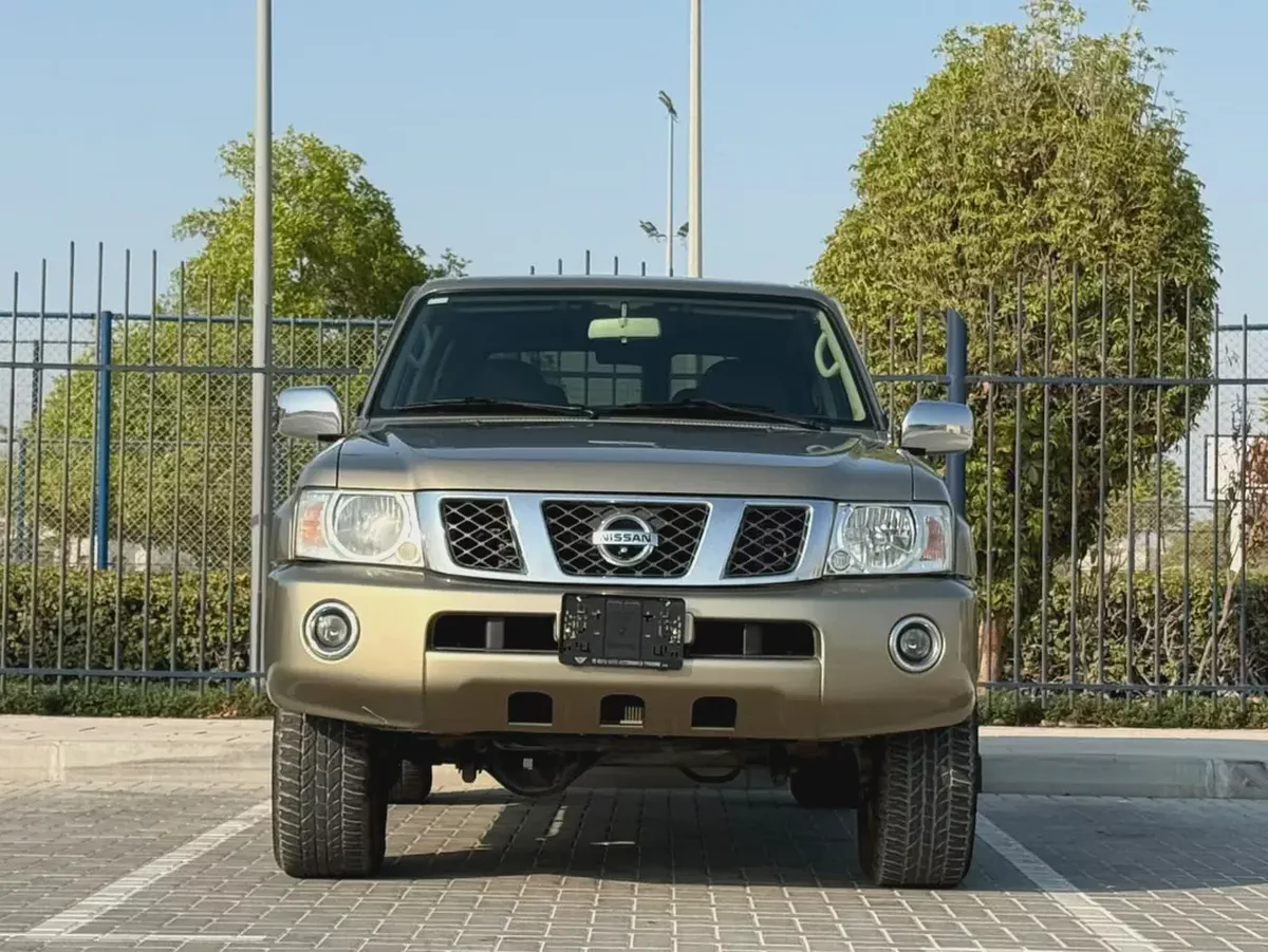 2018-Nissan Patrol Safari-Excellent Condition-Bank Finance Available-5-5