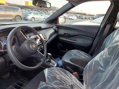2020 Nissan Kicks S - American Specs - Well Maintained-8