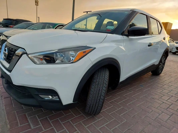 2020 Nissan Kicks S - American Specs - Well Maintained